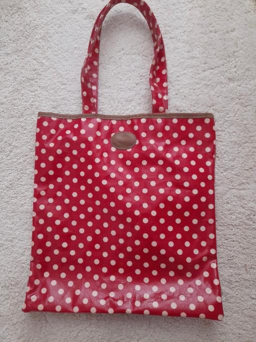 Buy & Sell Surrey Guildford - Photos for Red and cream, spotted tote bag