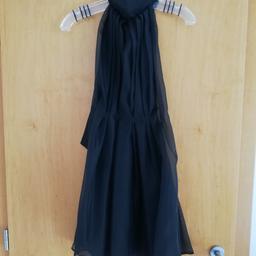 Verkaufe neues kurzes Abendkleid oder Ballkleid in schwarz Marke ZARA
Größe S, Rückenfrei

Abholung in Pfaffenhofen oder Versand innerhalb Österreich gegen Aufpreis