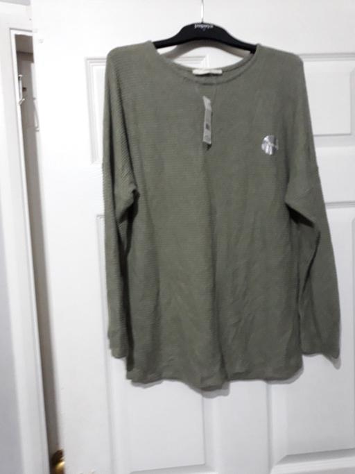 Buy & Sell West Midlands Birmingham - Photos for Top/ blouse