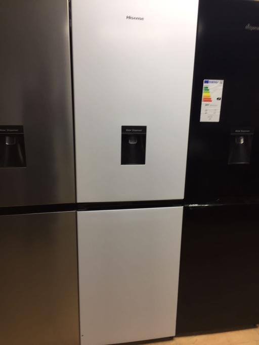 Buy & Sell West Yorkshire Bradford - Photos for White fridge freezer with water dispenser