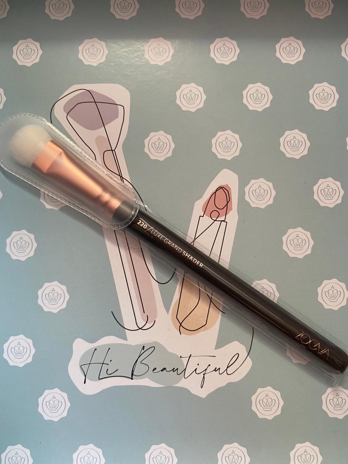 Zoeva Pinsel NEU 220/LUXE GRANDE SHADER in 01814 Bad Schandau für