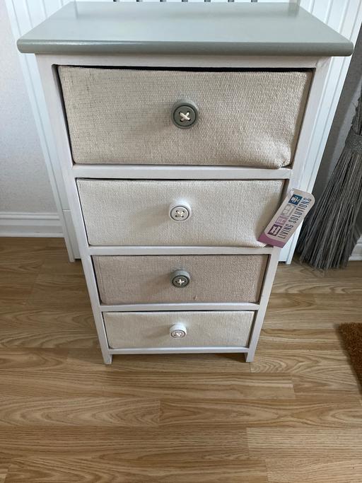 Buy & Sell Essex Thurrock - Essex - Photos for 4 drawer unit