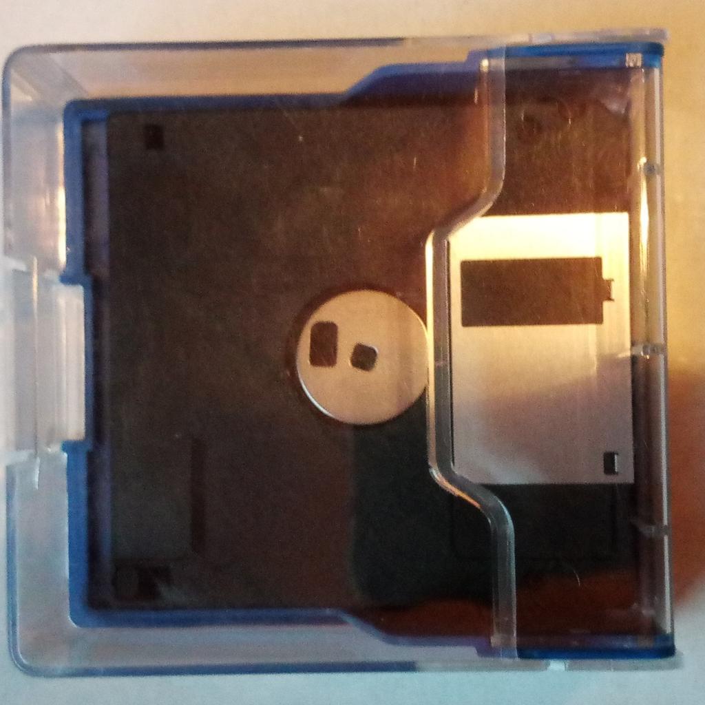 Boeder 5,25 " Diskettenbox Rot/klar