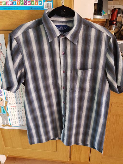 Buy & Sell West Midlands Solihull - Photos for Mens short sleeved shirt