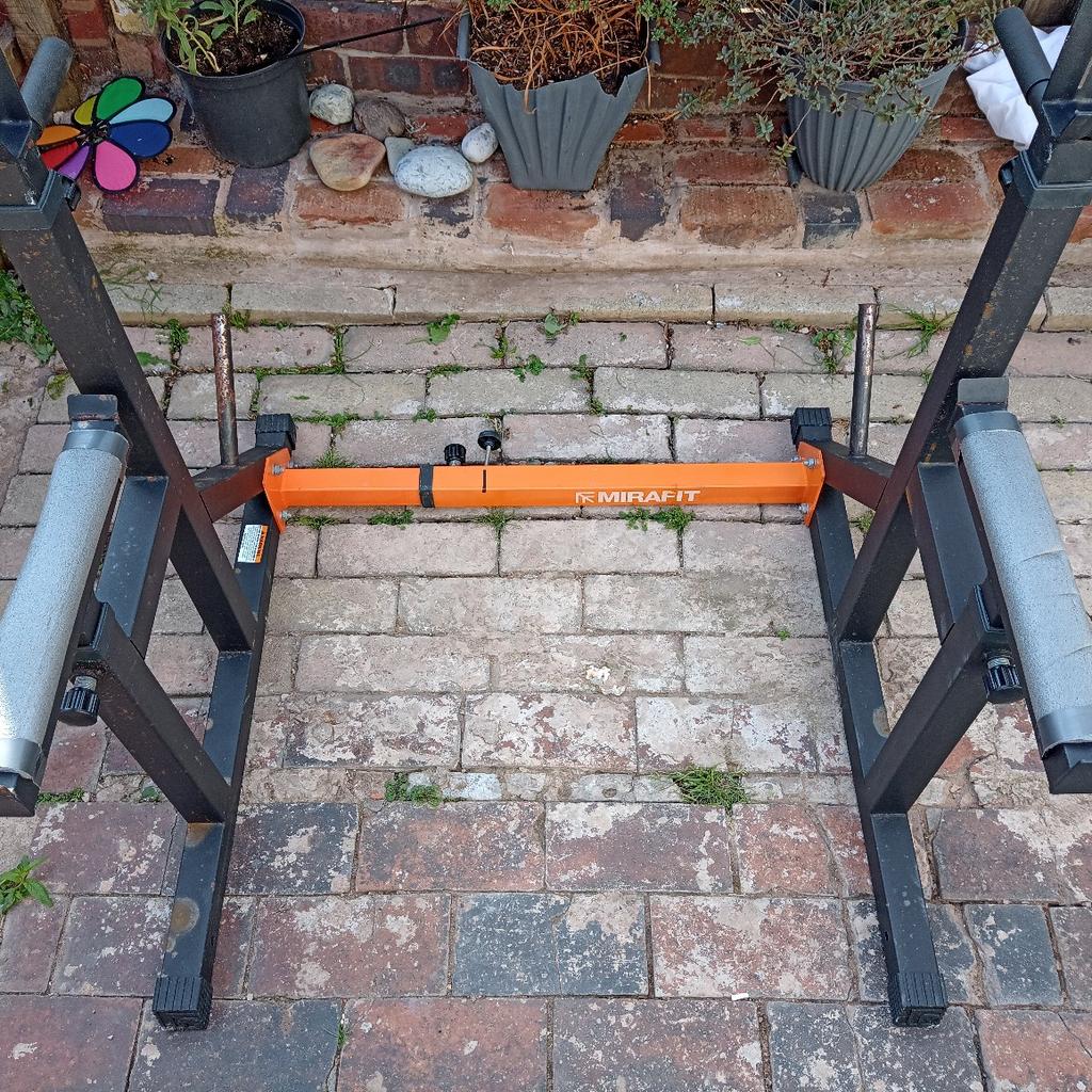 MIRAFIT M130 ADJUSTABLE SQUAT & BENCH RACK in DY8 Dudley für gratis zum ...