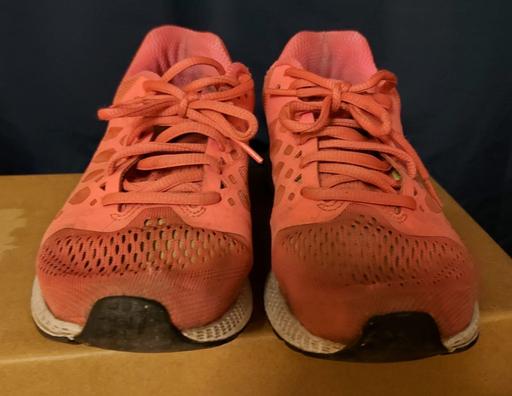 Buy & Sell North London Hoxton - North London - Photos for nike pink