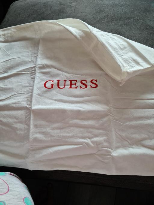 Buy & Sell Essex Basildon - Photos for Guess protective dust bag