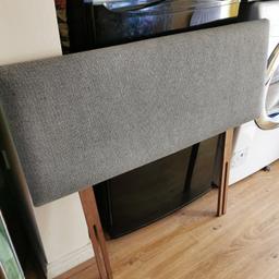 Single bed Headboard
Clean & good condition
Collection : Nechells B7