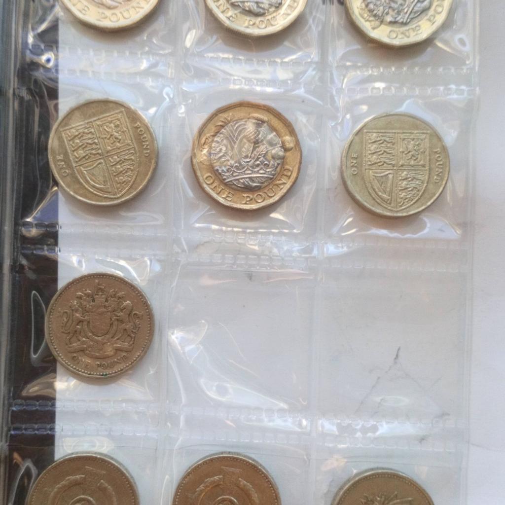 32 Coins these are the only ones i have and not sold separately so whoever gets these will have plenty to add to your collection some are rear some in very good condition some really hard to let go and the new £1 dates are 2016.

Open to reasonable offers

Only sold in UK only
No profile pic I'm not selling to you
No feedbacks not selling to you

Thanks guys.