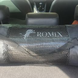 ROMIX FITNESS GYM YOGA EXERCISE MAT BLACK CAN POST OR DELIVER