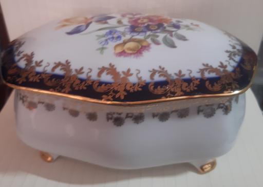 Buy & Sell Merseyside Saint Helens - Photos for vintage German porcelain floral trinket box