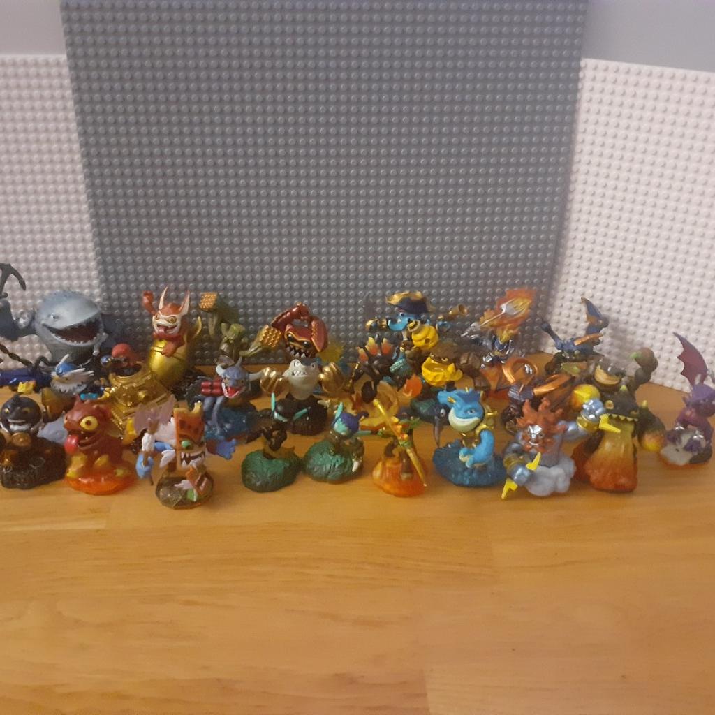 Rulli Adesivi Skylanders – 1000 Adesivi – Spyro's Adventure E Swap Force – Sigillati - Foto 2