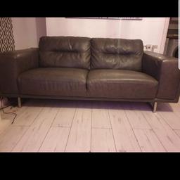 sofa for sale in good condition apart from the cat scratch on one side of both sodas in picture which is not noticeable 
welcome to view 
collection only kitts green