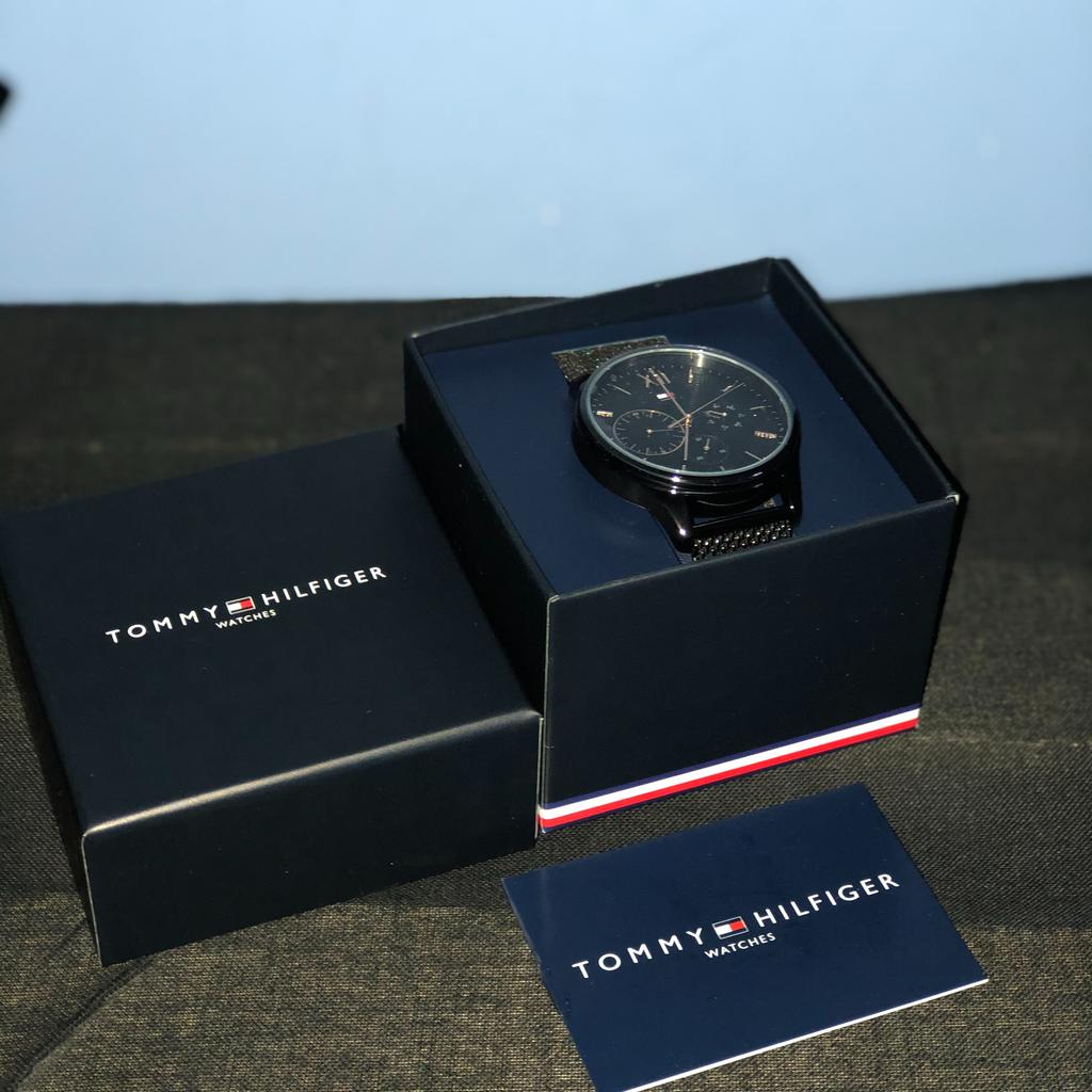 Brand new Tommy Hilfiger Mens Watch for sale. This is brand new and unused, still has plastic on the watch as you can see in the pictures and the tag. Case diameter: 44 mm, case thickness: 11 mm and its water resistant. RRP: £175, selling for £150.

CASH ON COLLECTION, NO SWAPS. COLLECTION FROM INSIDE EUSTON STATION, DON'T MESSAGE IF YOU DON'T AGREE TO THESE TERMS. I HAVE A CURRENCY CHECKER, NOTES WILL BE CHECKED. CHECK MY OTHER ITEMS FOR SALE.