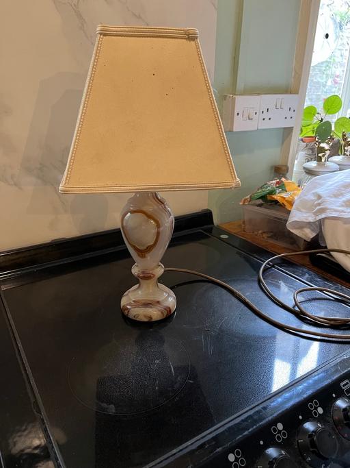 Buy & Sell Suffolk West Suffolk - Photos for small marble table lamp with cream shade