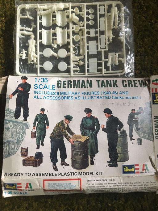 further learning West Midlands Dudley - Photos for GERMAN TANK CREW 1/35