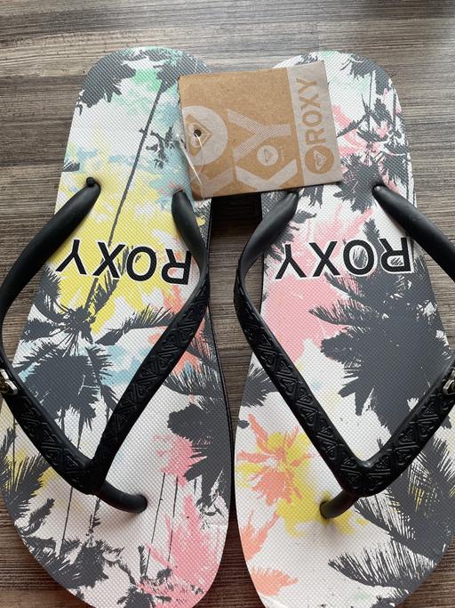 Buy & Sell East London Havering - Photos for New Roxy flip flops