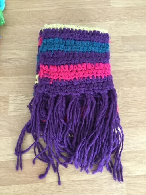 Buy & Sell Worcestershire Bromsgrove - Photos for Ladies chunky knitted scarf