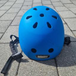 Nutcase Street Bike Helm blau Helm S 52-56cm. Gebraucht mit Gebrauchsspuren aber trotzdem TOP Zustand. NEUPREIS EUR 50,00