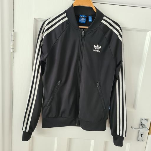 Buy & Sell South East London Croydon - Photos for Adidas Ladies Top