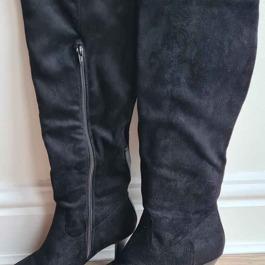 beautiful knee length boots from M&S Collection only worn once so immaculate condition
