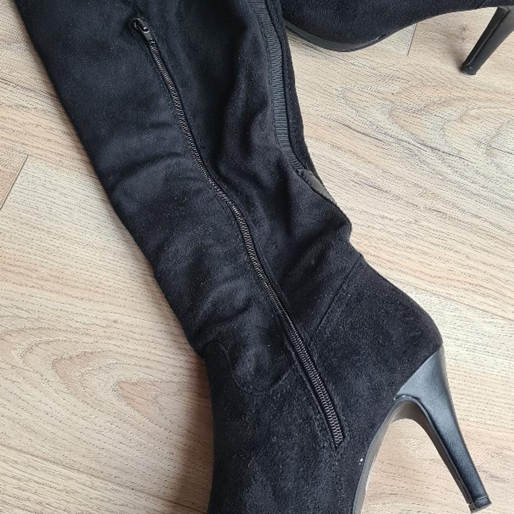 beautiful knee length boots from M&S Collection only worn once so immaculate condition