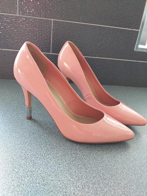 Buy & Sell West Midlands Walsall - Photos for ladies new look pink patent shoes