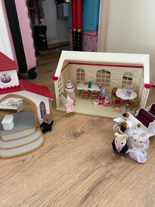 Buy & Sell County Durham Gilesgate - County Durham - Photos for Sylvanian families wedding venue