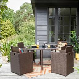 St Lucia 4 seater cube dining set. Very good condition, used very little. Chocolate Brown, 4 seats with cushions and fold down backs, complete with large wooden orange parasol. Purchased from dunhelm at £399. Collection only.