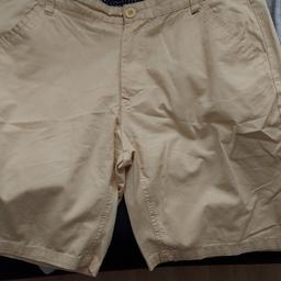 shorts in great condition size 46 us measurements, small mark see pics, dont think can be see when wearing. May come of in wash.