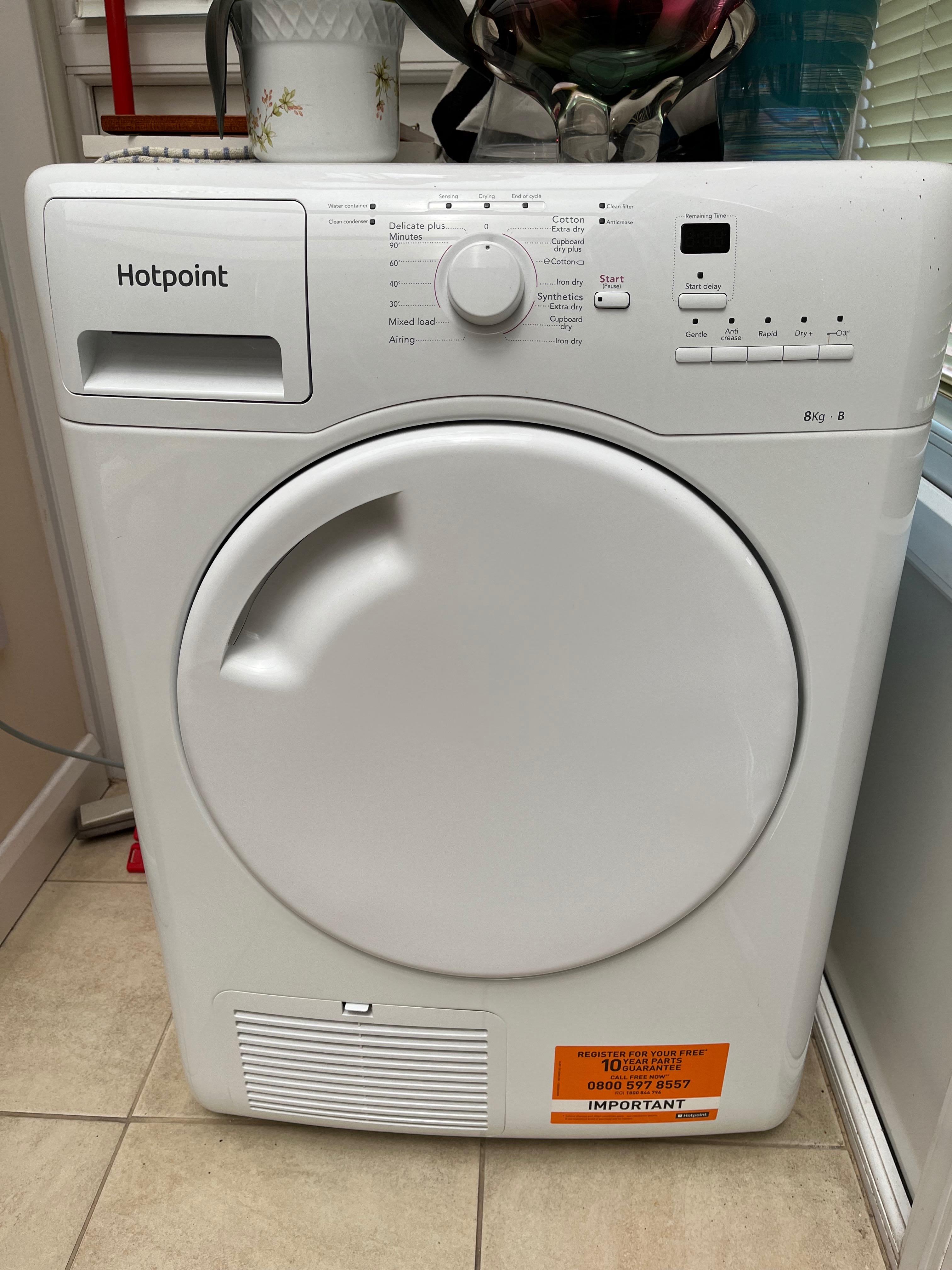 Hotpoint 8kg Condenser Tumble Dryer in GU11 Rushmoor for £90.00 for