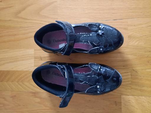 Buy & Sell Ealing Greenford - UB5 - Photos for girls school shoes uk12