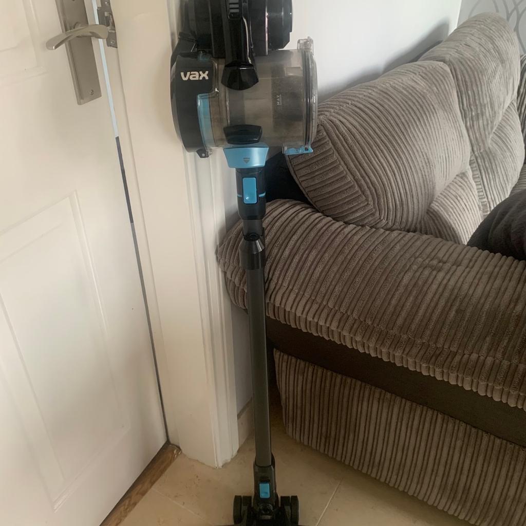 VAX ONEPWR Blade 4 Cordless Vacuum Cleaner in B61 Bromsgrove for £55.00