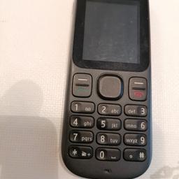 Nokia100 Handy, sehr guter Zustand;
Offen für alle Netze/Entsperrt;
Funktioniert einwandfrei;
Versand gern gegen Aufpreis 6€
Ladegerät gern gegen Aufpreis 6€