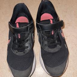 Nike Schuhe gr33