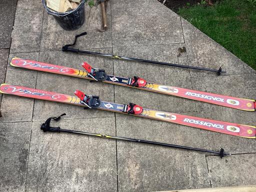 Buy & Sell Worcestershire Bromsgrove - Photos for Rossignol mountain Viper ski’s with poles