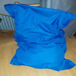 Verkaufe tollen Sitzsack,
wie neu!
Neupreis 99 euro

🔵Farbe: Royal Blau
🔵Größe: ca. 160 x 130cm
🔵Bezug ist abnehmbar und waschbar

Nichtraucherhaushalt 🚭
Abzuholen in Dornbirn. 🏡