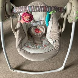 Battery operated musical swing chair for babies from 3-9kg. Used, in good condition.