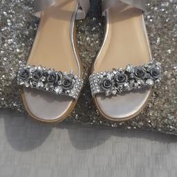 These are gorgeous sandals which have been customised with grey roses and diamond effect flowers stunning small block heel collection Halewood L26