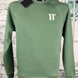 Medium Mens 11 Degrees Core Sweatshirt
Elm Green Grey
42“ Chest measurement
27“ Back length
Brand new with tags £25.00

*Please check your measurements before purchasing 🙏🏻

• Smoke pet free home
• Free UK 2nd class standard postage 🇬🇧📮

**Please note this item has no washing label, see picture for instructions, will be included in parcel.

#11 #degrees #tshirt #mens #tee #top #clothes #hoodie #new #poloshirt #jogger #trackpants #sweatshirt 👕💁🏻‍♂️

- Apologies I do not hold any items.