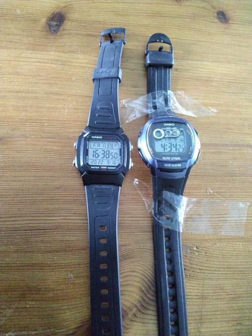 Buy & Sell Surrey Waverley - Photos for casio ILLUMINATOR watches the old and new