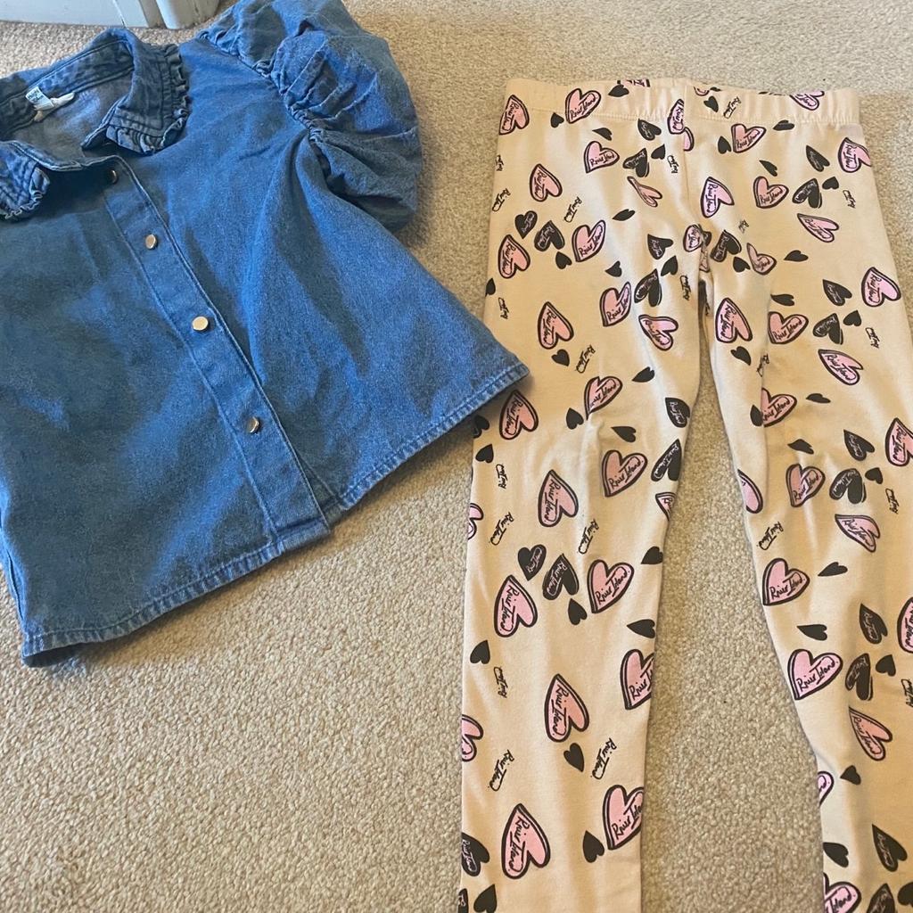 Top and legging set
Worn once in great condition
3-4years