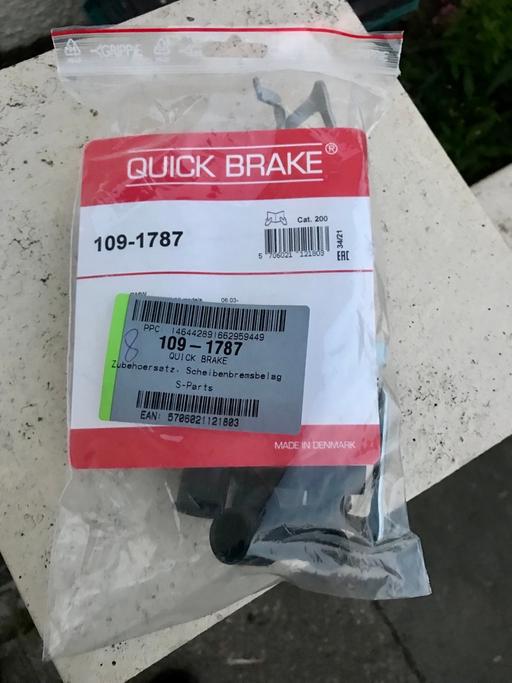 Vehicles East London Redbridge - Photos for Bmw 535 Front Brake Caliper Fitting Clips