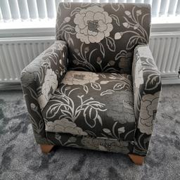 Very good condition, only selling as it doesn't match new sofa. Collection from Rode Heath ST7. ONO

73cm wide x 80cm deep (at deepest) x  83cm high (at highest) 