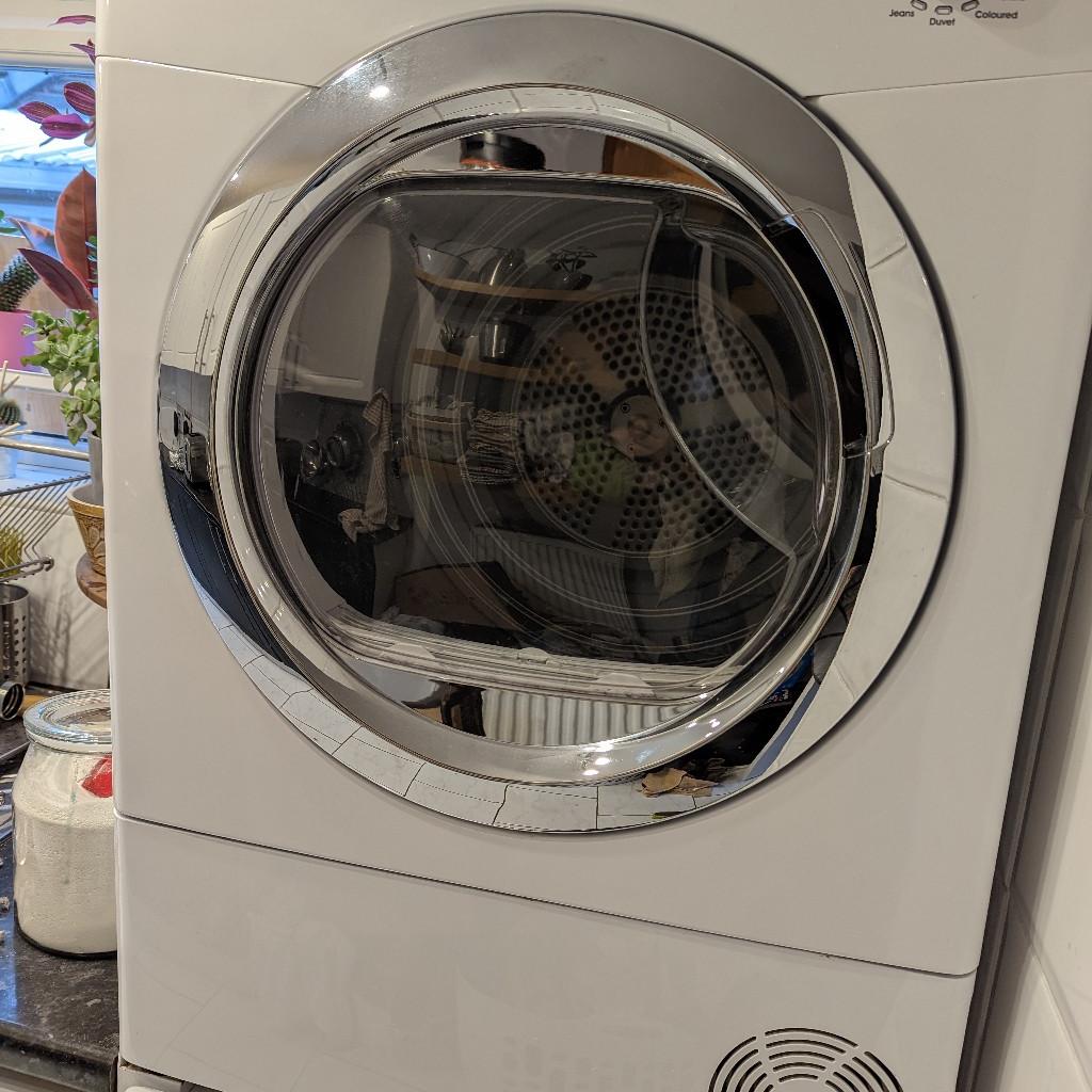 Candy Smart Freestanding Heat Pump 9KG Dryer in L16 Liverpool for £100.