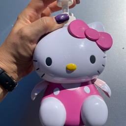 Hello Kitty Seifensptender