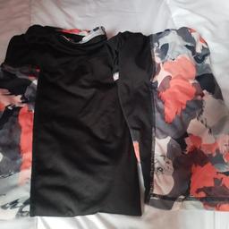 Work Out Gym Set.
Running, yoya, Zumba ect...
3/4 pants and matching top.
Size 16.
Black, red, grey, white.
Collect from Congleton CW12 or post
