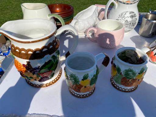 Buy & Sell Gloucestershire Gloucester - Photos for 3 pc Hand painted ceramic cups & jug/pitcher