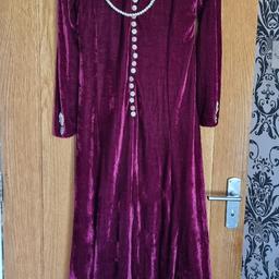 Magenta velvet maxi dress.

Size 10-12