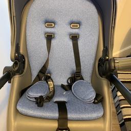 Mima xari pushchair/ carry cot in very good condition it’s cool grey and blue , come’s with grey car seat, rain cover for car seat , adapters so it fit on the pram.
Rain cover for pram,sun shade, sun umbrellas x2 , mima footmuff in black iv drop the price as the clip has drop off £370
